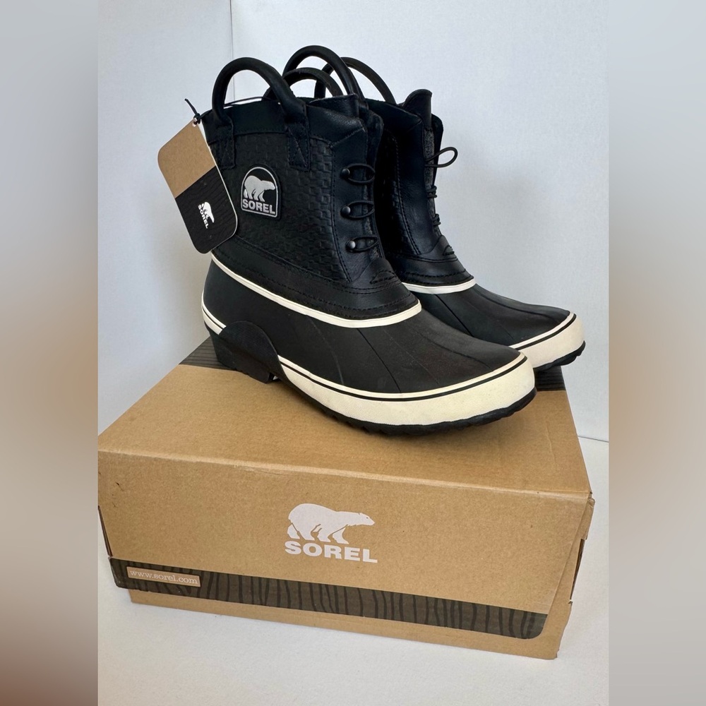 Sorel Sorelli Waterproof Winter Boots Handles Black
Size 11 Womens